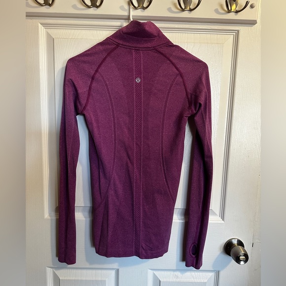 Lululemon Run Swiftly tech quarter zip size 4 - Picture 3 of 7